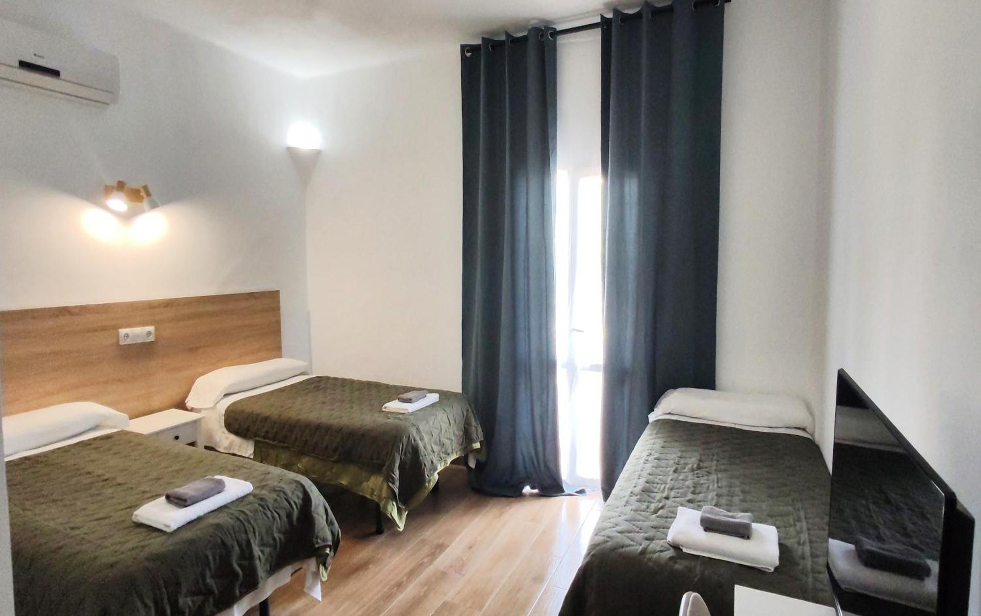 Hostal Oasis Dor Cala D´Or Extérieur photo